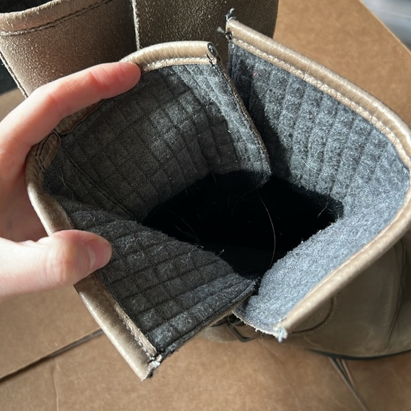 Sorel boots size 8 women’s - Picture 5 of 7